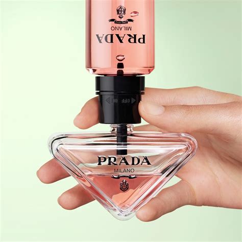 PRADA Perfumes para mujer, hombre y estuches .